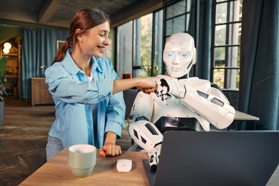 Teams working closely with artificial intelligence in electronic design
